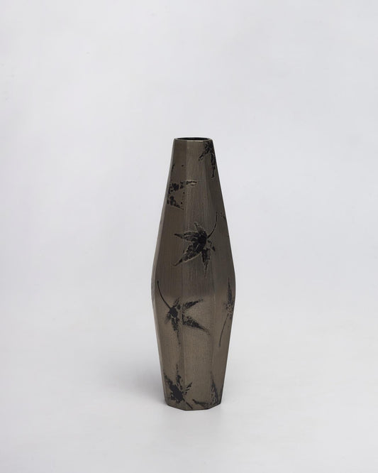 Paper Body Lacquer Vase — Tall Neck