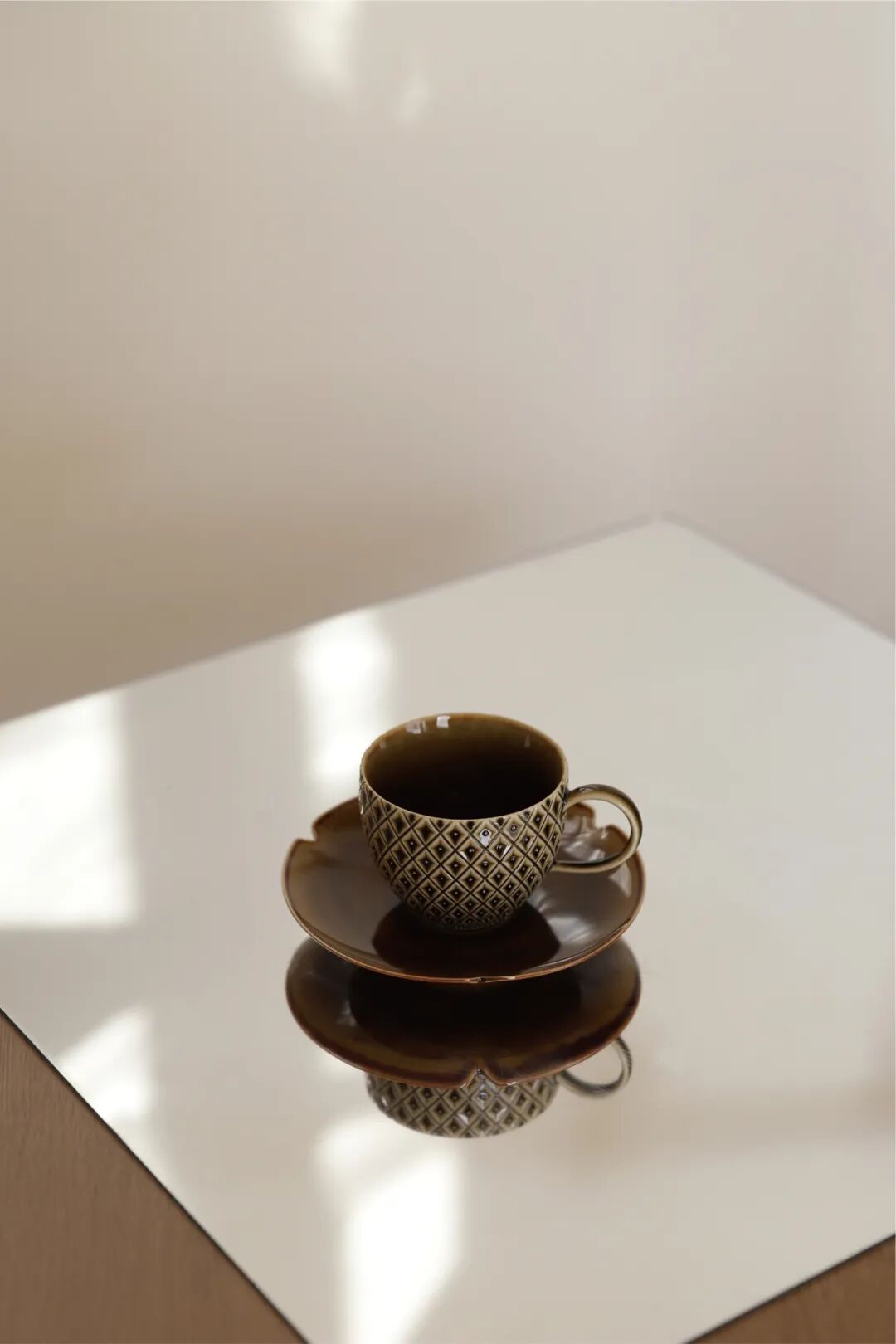 Pineapple Coffee Cup & Saucer Set – Ancient Jade Glaze