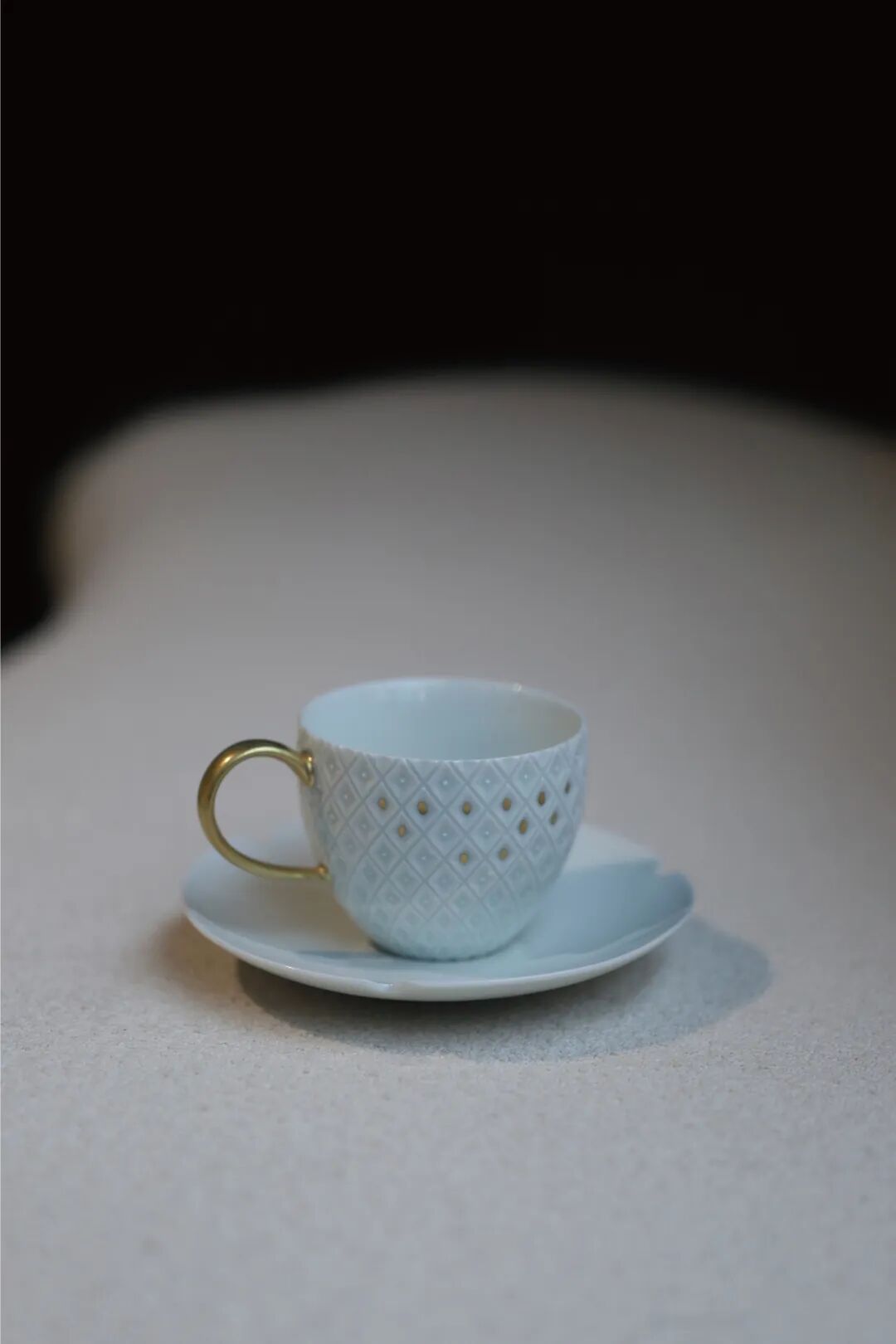 Little Pineapple Cup & Saucer – White Porcelain with Gold