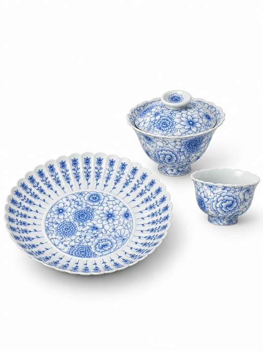Hundred Flowers Blue & White Porcelain Tea Set — Hand-Painted Sunflower-Petal Gaiwan & Plate