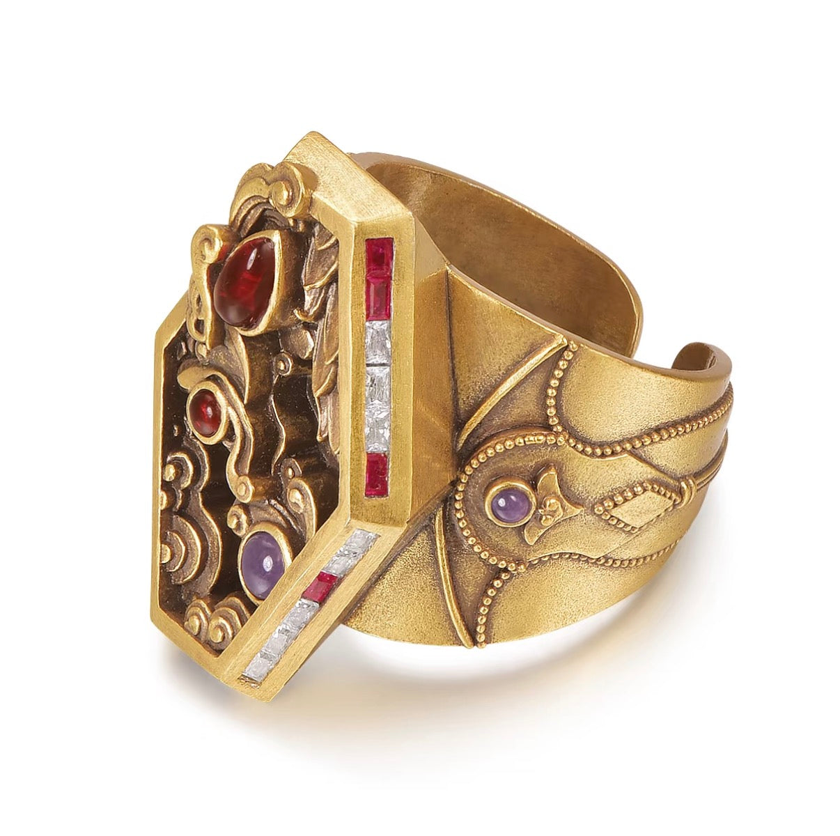 Ruyi Openwork Relief Gem Open Ring