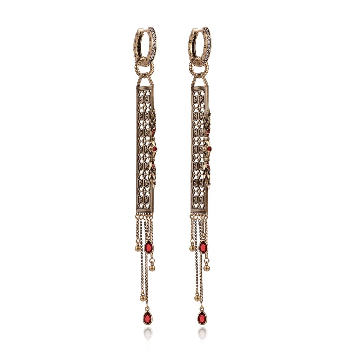 Openwork Window Tassel Earring / Pendant (Single)