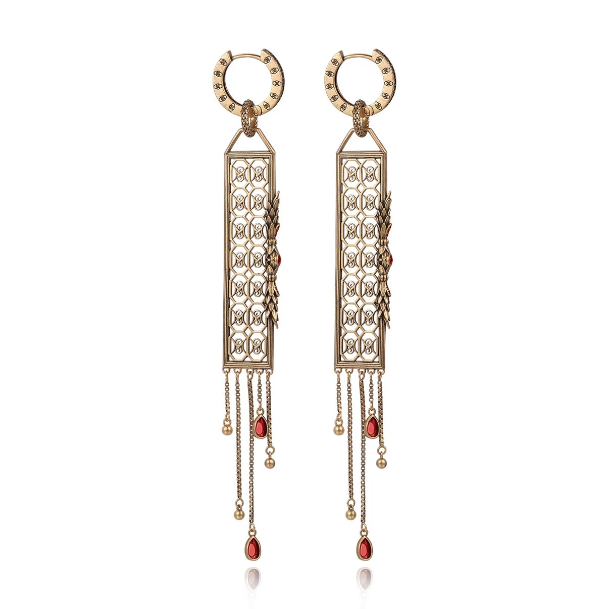 Openwork Window Tassel Earring / Pendant (Single)